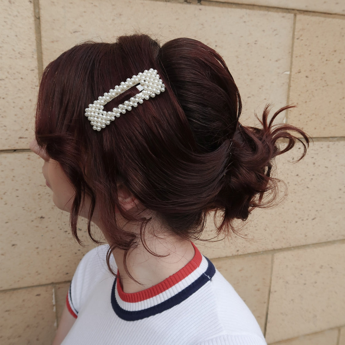 " Massoumah" Pearl Rectangle Hair clip