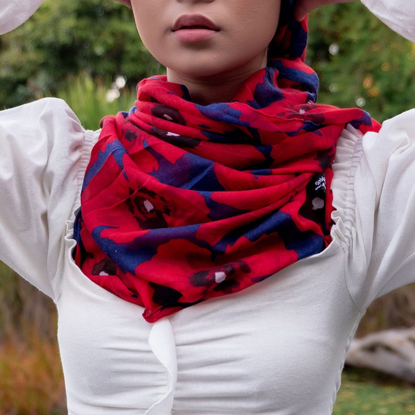 " Shaghayegh" Red Poppy Floral Long Shawl Hijab